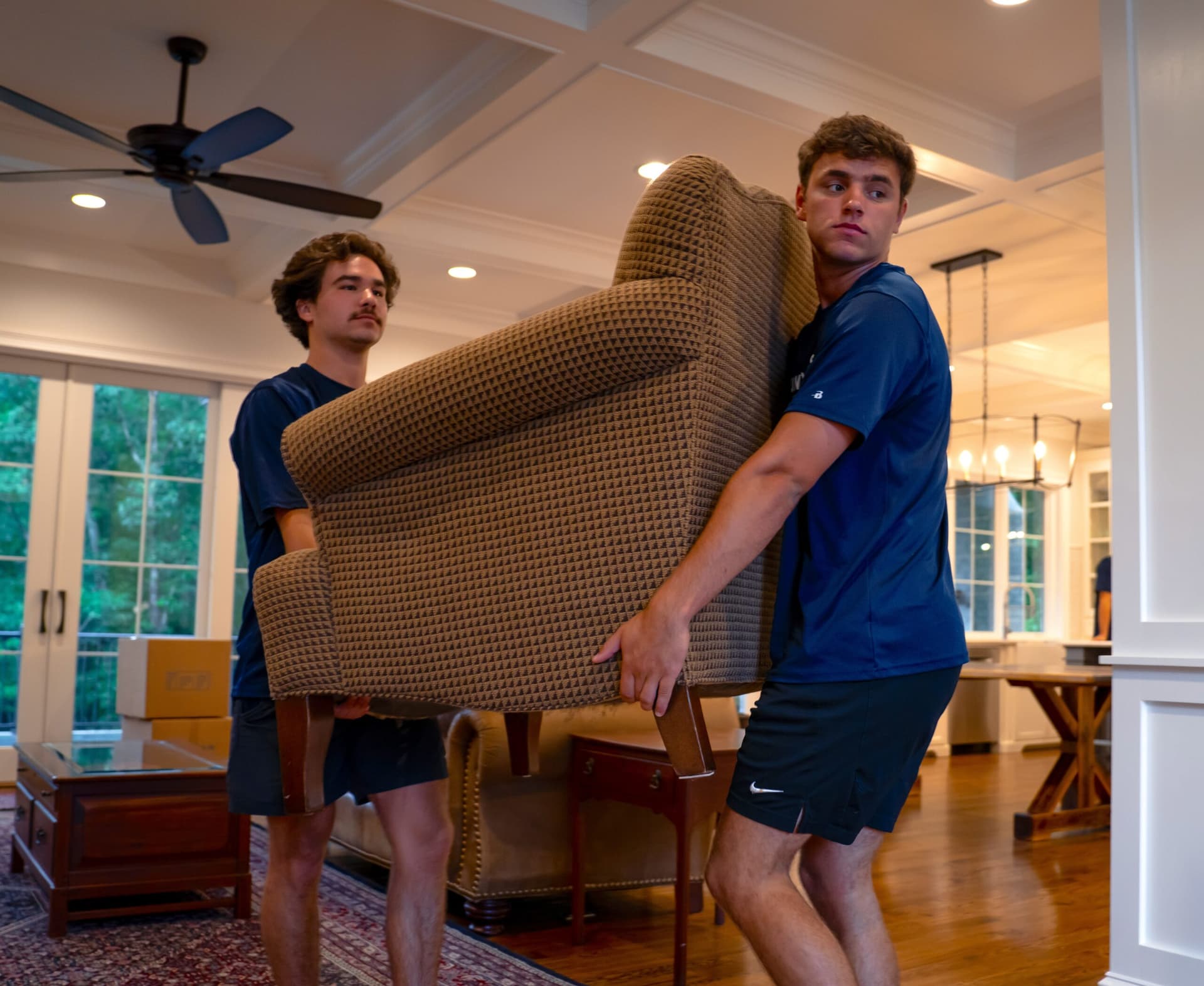 Who to Hire for Moving Help? Moving Help Comparison