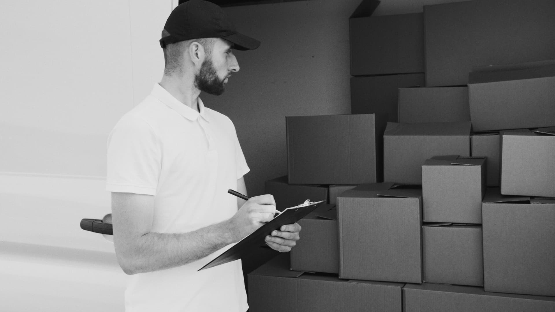 Packing for Your Dorm Room: A Labor-Only Mover's Checklist